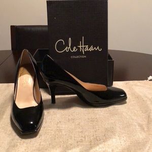 Cole Haan pumps; w/box, dust bags extra heel caps.